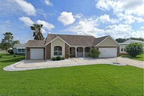 For Rent: $2,200 (2 beds, 2 baths, 1584 Square Feet)