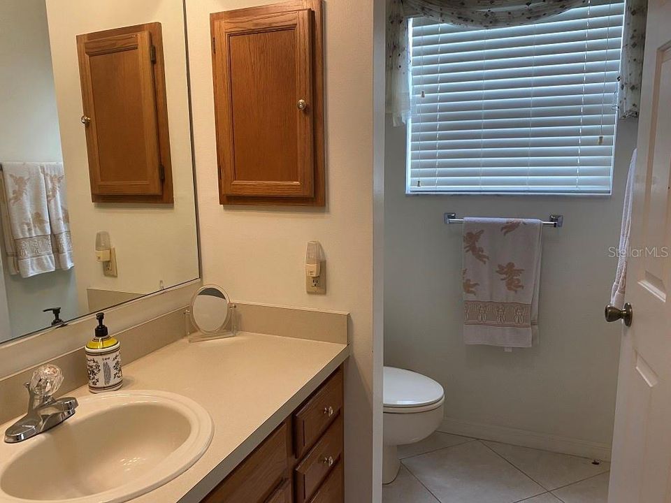 For Rent: $2,200 (2 beds, 2 baths, 1584 Square Feet)