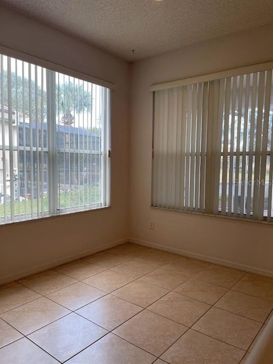For Rent: $2,300 (4 beds, 3 baths, 2196 Square Feet)