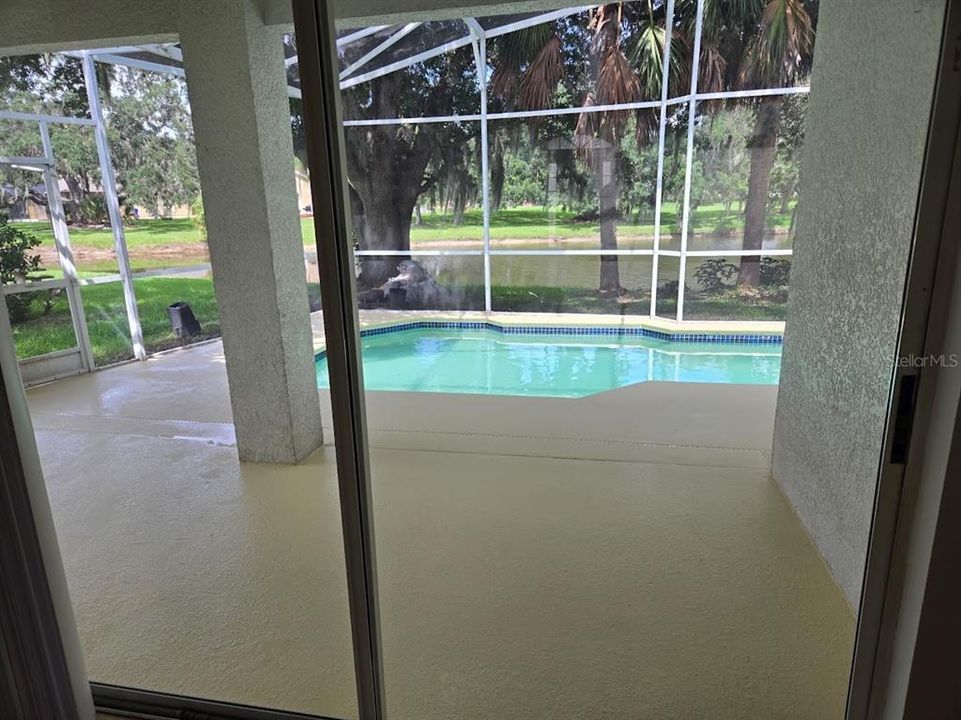 For Rent: $2,300 (4 beds, 3 baths, 2196 Square Feet)