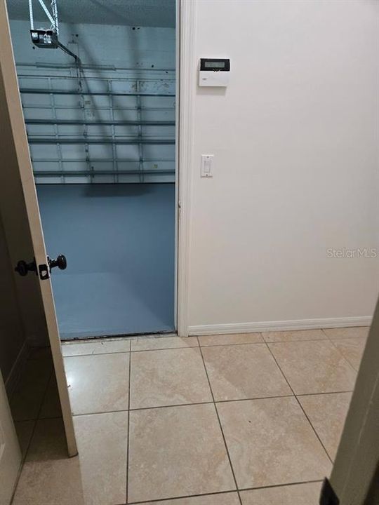 For Rent: $2,300 (4 beds, 3 baths, 2196 Square Feet)