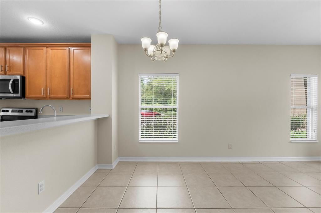 For Rent: $1,800 (2 beds, 2 baths, 1071 Square Feet)