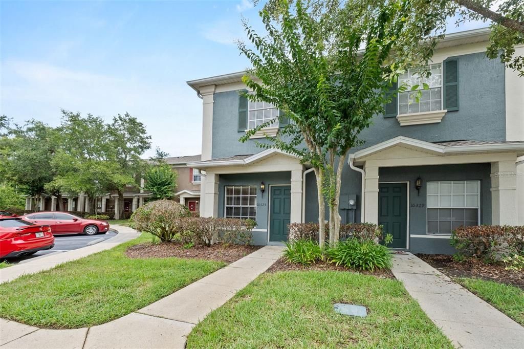 For Rent: $1,800 (2 beds, 2 baths, 1071 Square Feet)