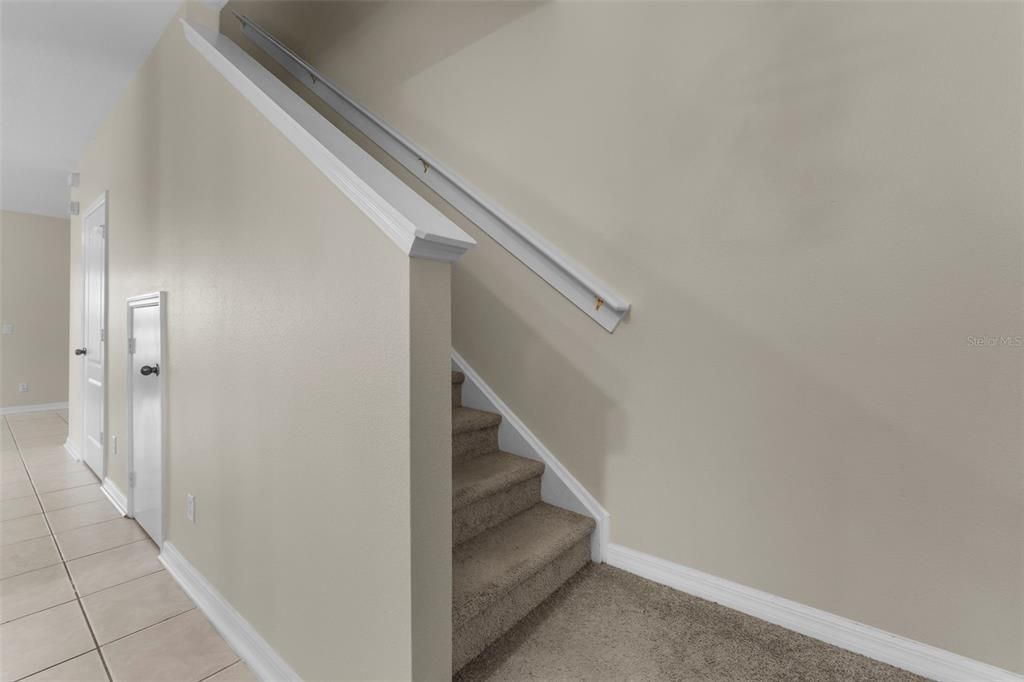 For Rent: $1,800 (2 beds, 2 baths, 1071 Square Feet)