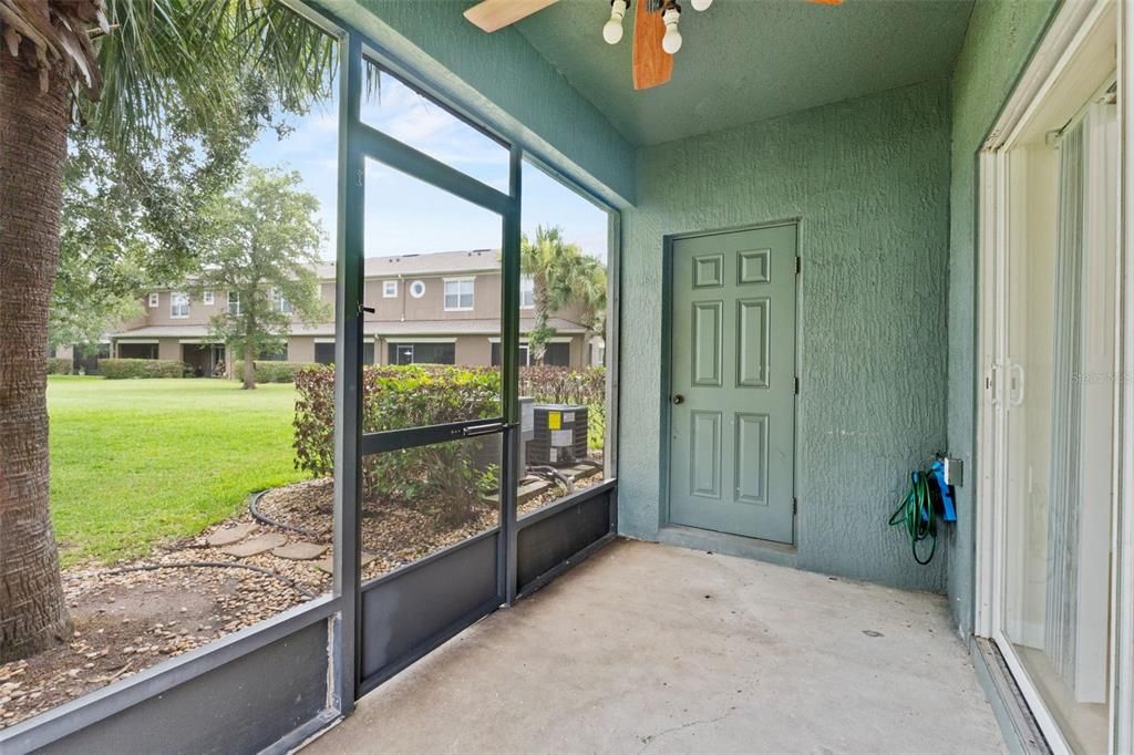 For Rent: $1,800 (2 beds, 2 baths, 1071 Square Feet)
