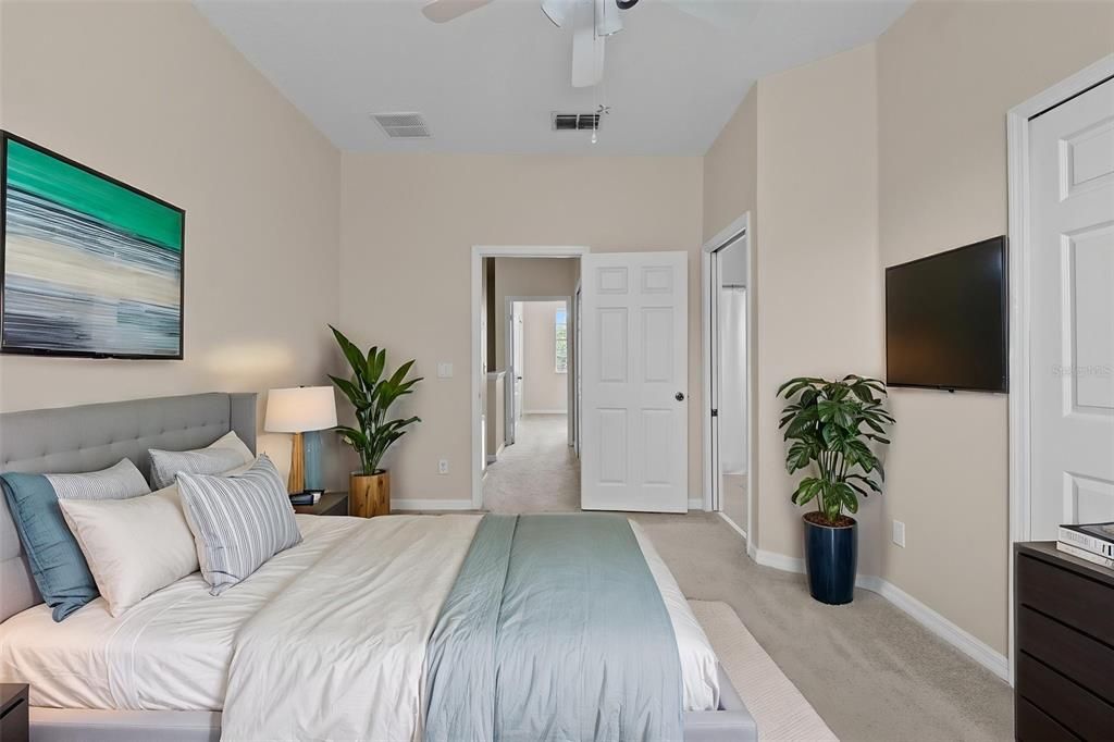 For Rent: $1,800 (2 beds, 2 baths, 1071 Square Feet)