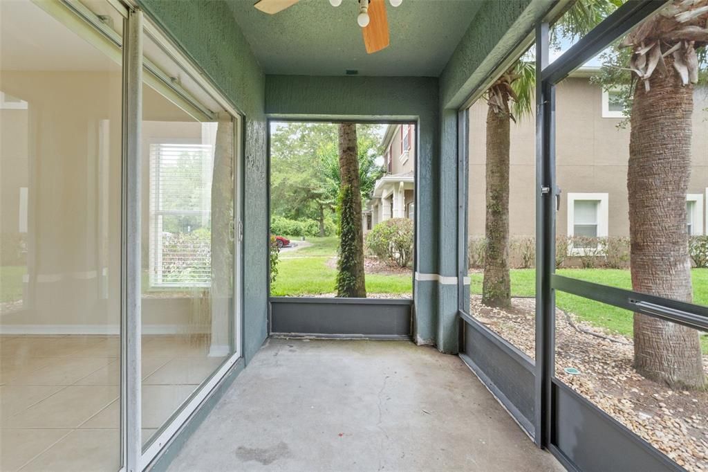 For Rent: $1,800 (2 beds, 2 baths, 1071 Square Feet)