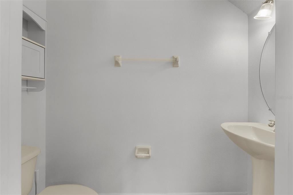 For Rent: $1,800 (2 beds, 2 baths, 1071 Square Feet)