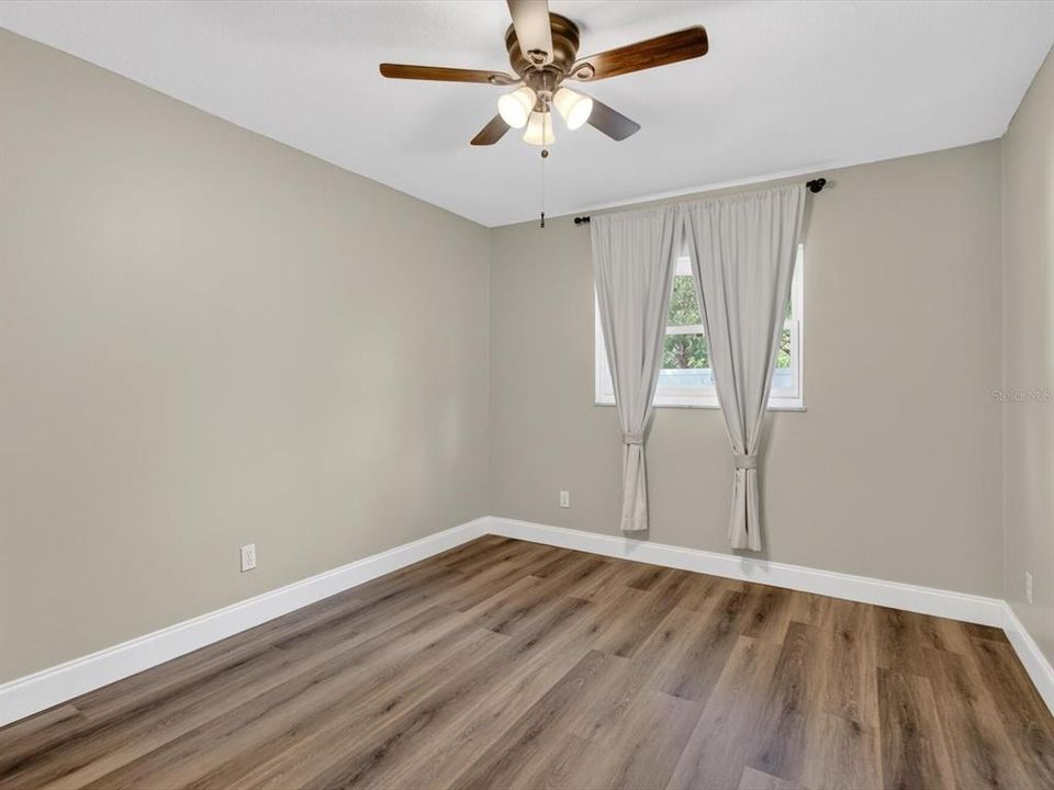 For Rent: $3,950 (4 beds, 2 baths, 1660 Square Feet)