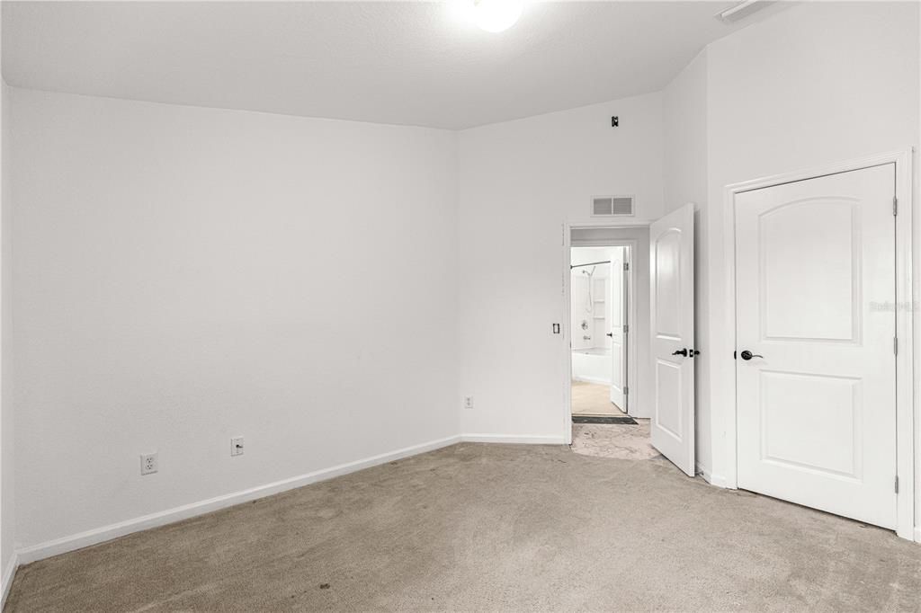 For Sale: $199,000 (3 beds, 2 baths, 1584 Square Feet)