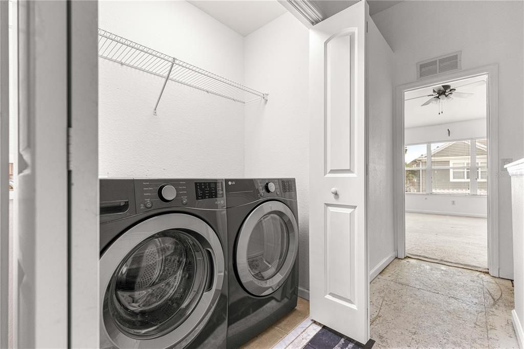 For Sale: $199,000 (3 beds, 2 baths, 1584 Square Feet)