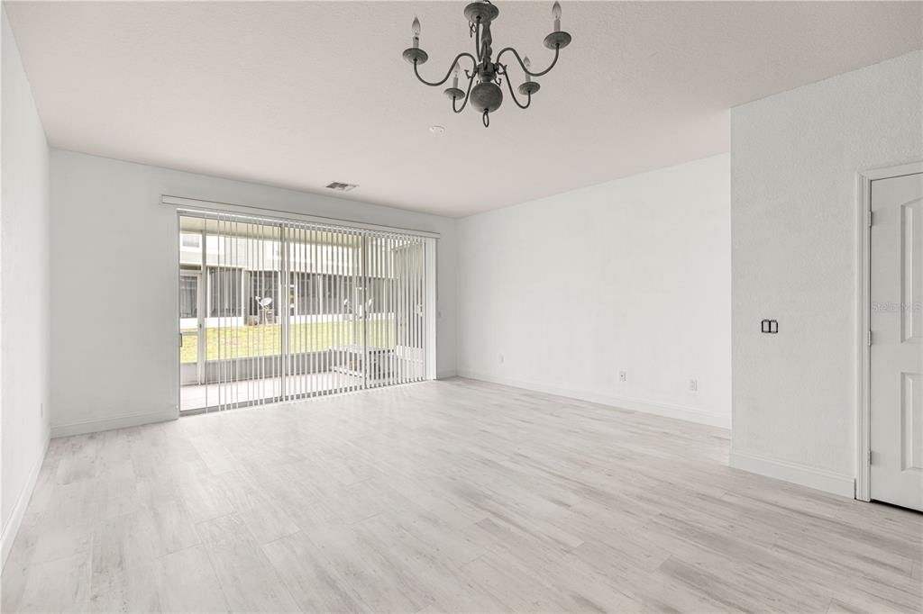 For Sale: $199,000 (3 beds, 2 baths, 1584 Square Feet)
