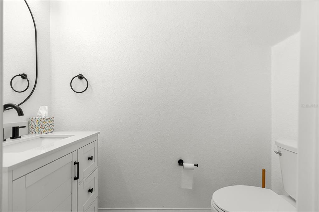 For Sale: $199,000 (3 beds, 2 baths, 1584 Square Feet)
