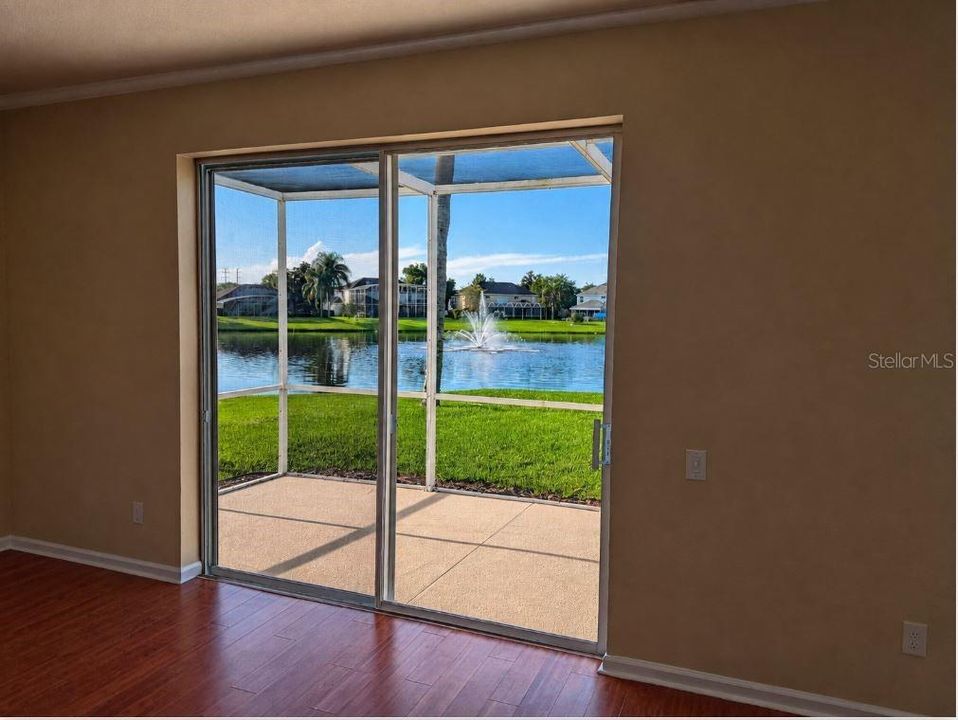 For Sale: $799,000 (5 beds, 2 baths, 3114 Square Feet)