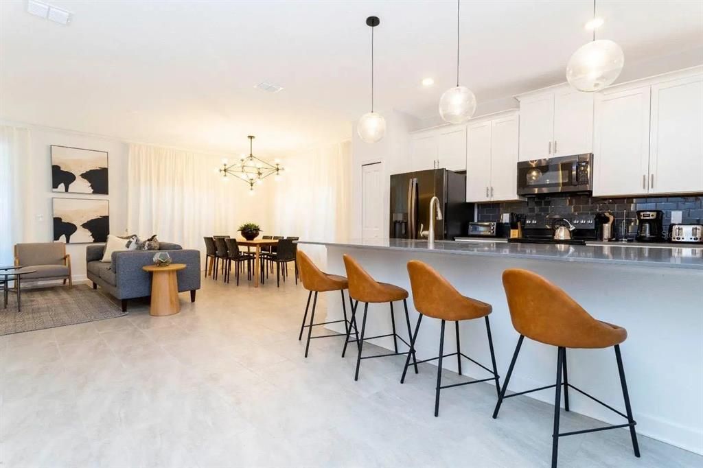 На продажу: $569,000 (5 спален, 4 ванн, 2168 Квадратных фут)