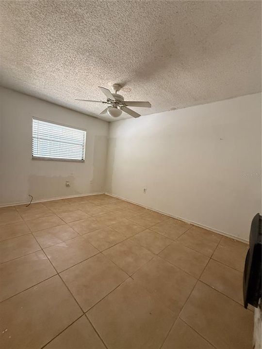 For Sale: $189,900 (3 beds, 2 baths, 1606 Square Feet)