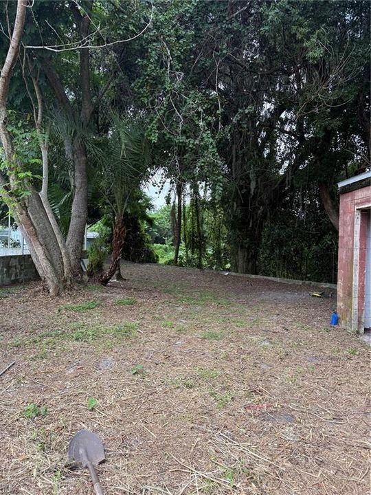 For Sale: $189,900 (3 beds, 2 baths, 1606 Square Feet)