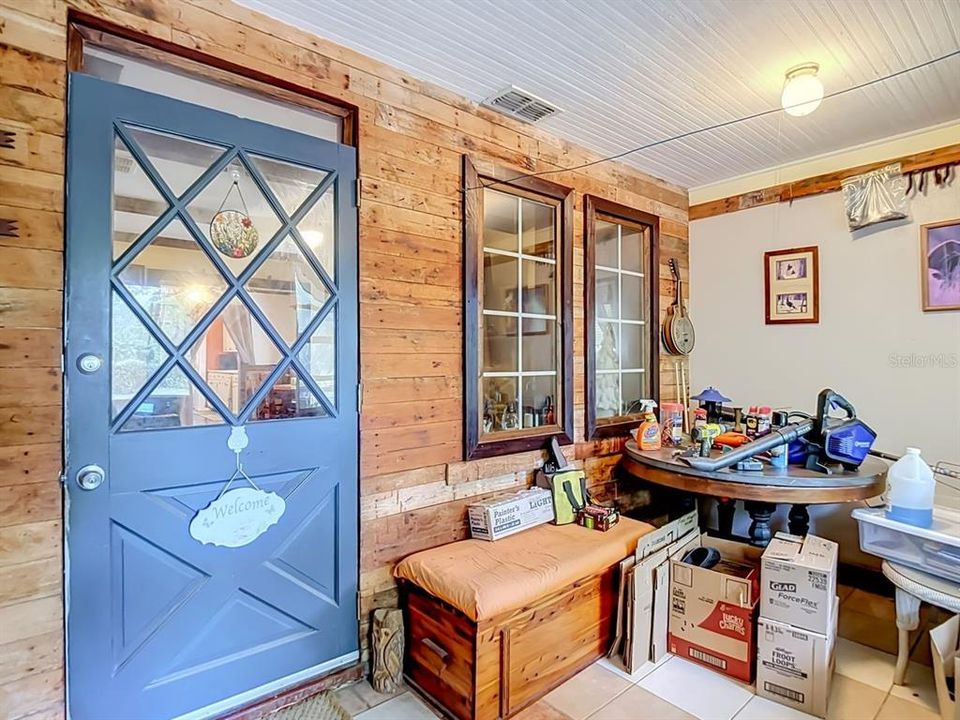 En Venta: $349,000 (4 camas, 2 baños, 1524 Pies cuadrados)
