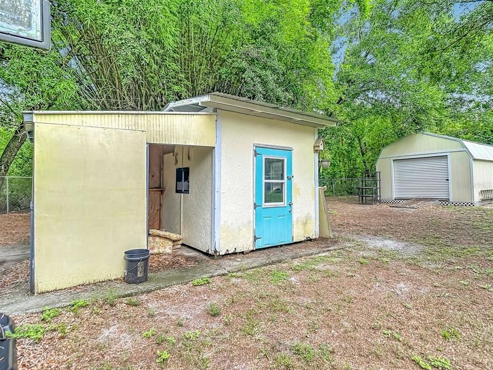 En Venta: $349,000 (4 camas, 2 baños, 1524 Pies cuadrados)