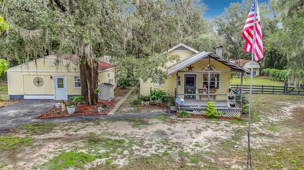En Venta: $349,000 (4 camas, 2 baños, 1524 Pies cuadrados)