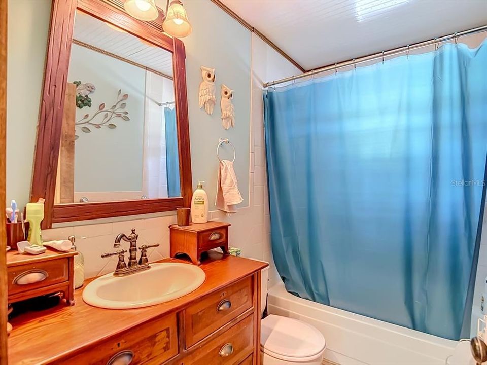 En Venta: $349,000 (4 camas, 2 baños, 1524 Pies cuadrados)