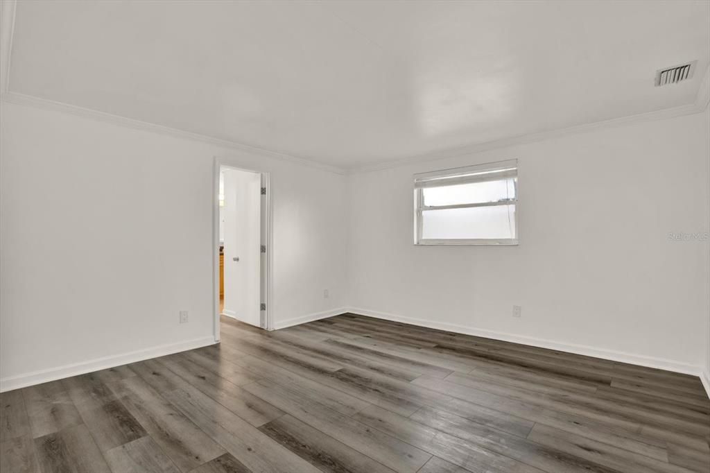 En Venta: $550,000 (3 camas, 2 baños, 1836 Pies cuadrados)