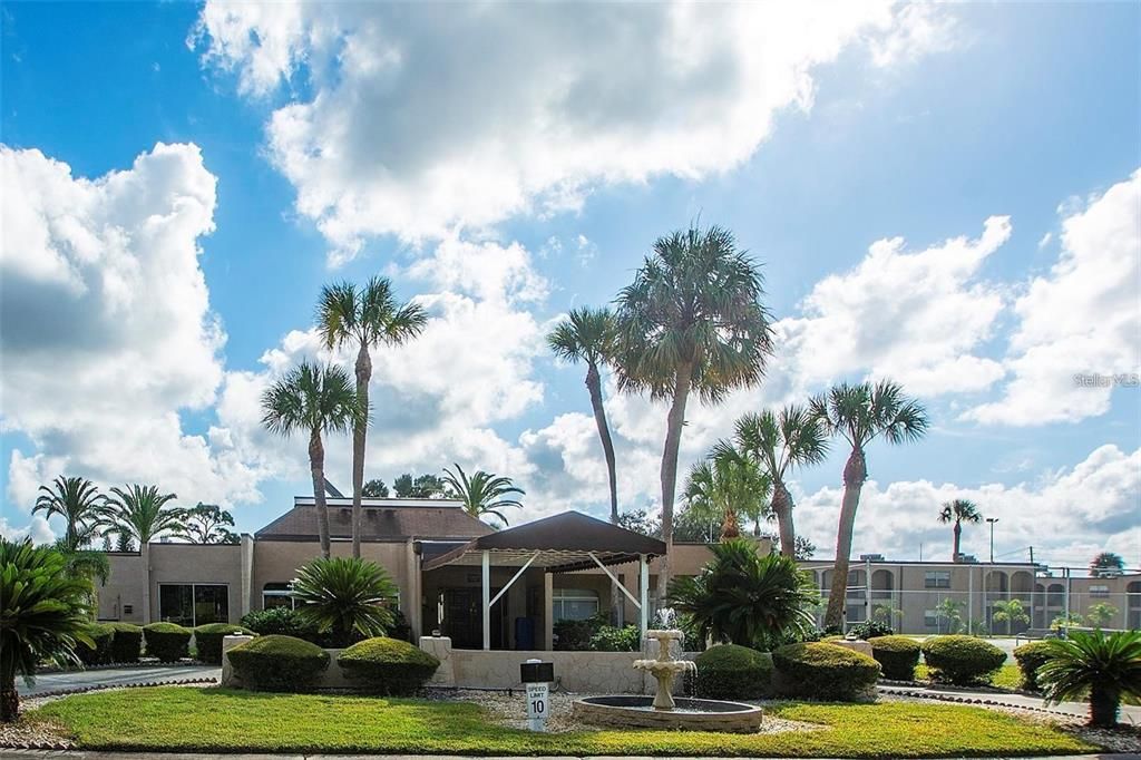 For Sale: $125,000 (2 beds, 1 baths, 820 Square Feet)