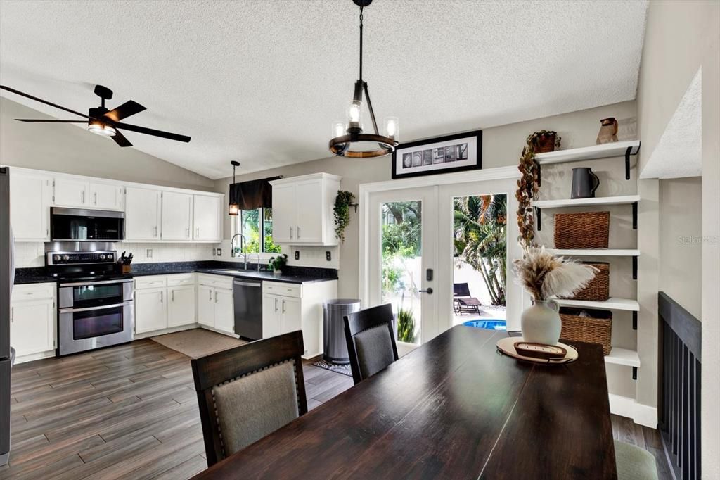 Activo con contrato: $539,000 (3 camas, 2 baños, 1832 Pies cuadrados)