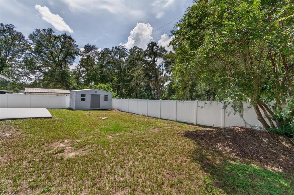 Activo con contrato: $380,000 (3 camas, 2 baños, 1235 Pies cuadrados)