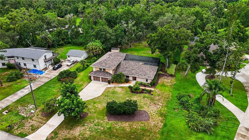 For Sale: $999,000 (5 beds, 4 baths, 3290 Square Feet)