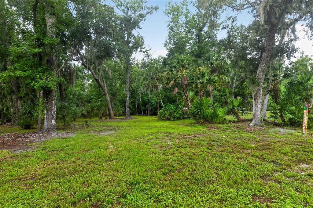For Sale: $999,000 (5 beds, 4 baths, 3290 Square Feet)