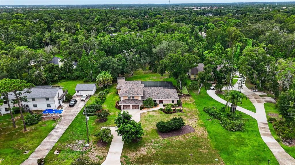 For Sale: $999,000 (5 beds, 4 baths, 3290 Square Feet)