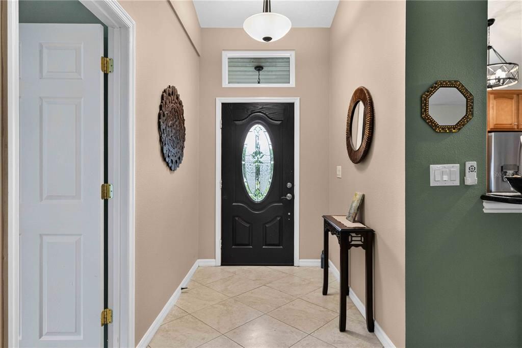 For Sale: $999,000 (5 beds, 4 baths, 3290 Square Feet)