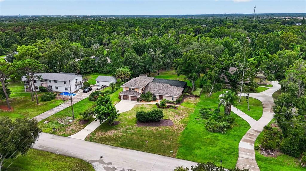 For Sale: $999,000 (5 beds, 4 baths, 3290 Square Feet)