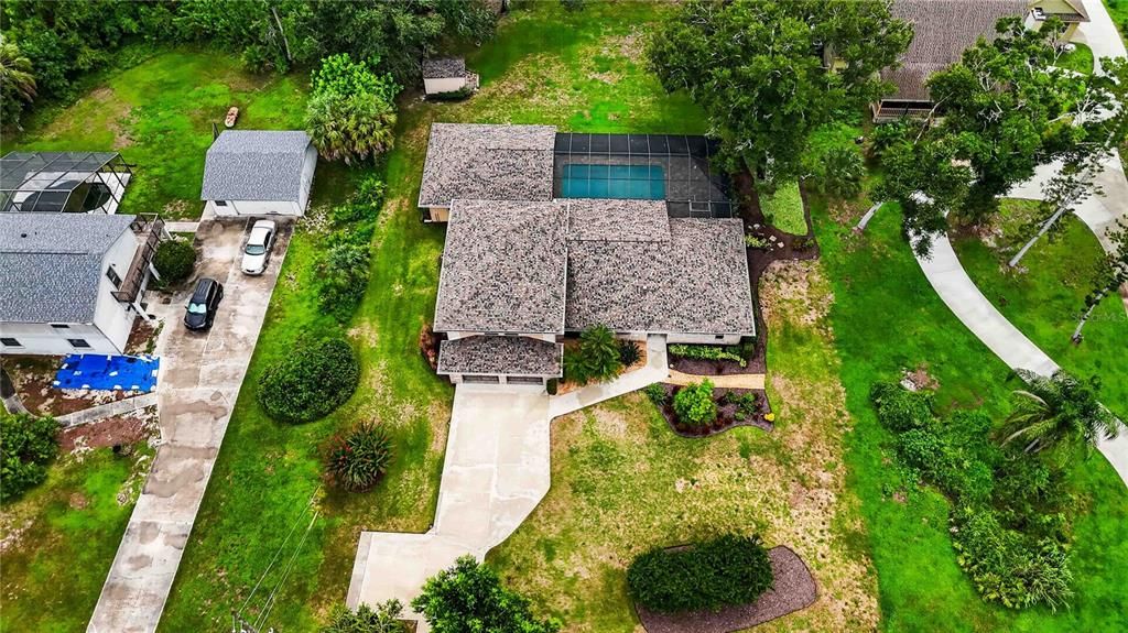 For Sale: $999,000 (5 beds, 4 baths, 3290 Square Feet)