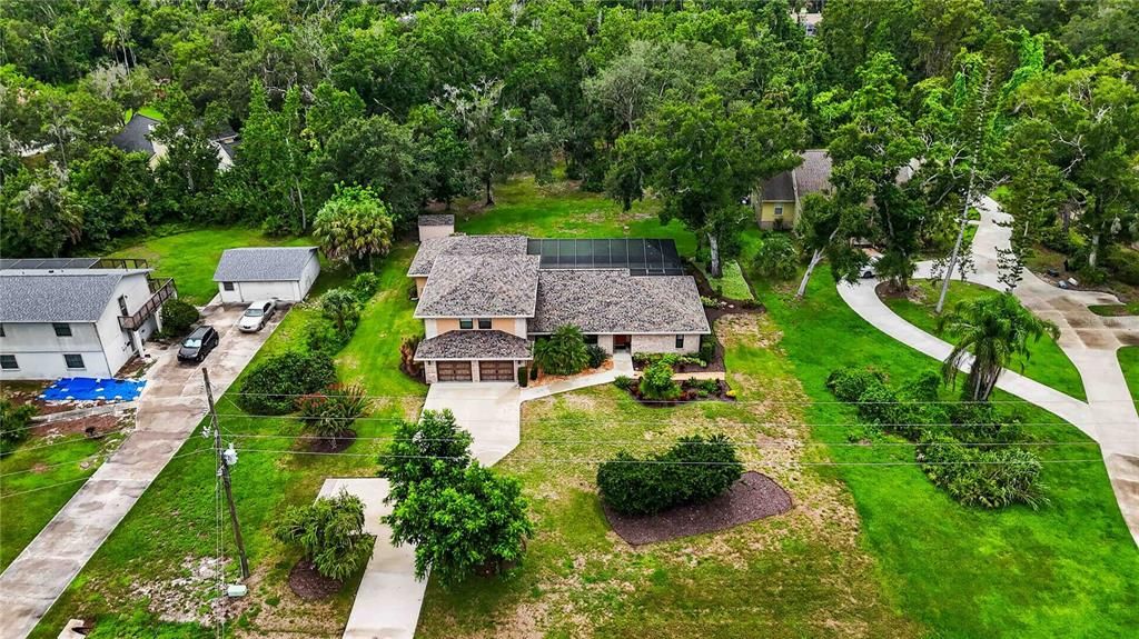 For Sale: $999,000 (5 beds, 4 baths, 3290 Square Feet)