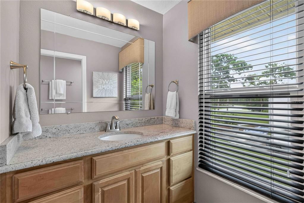 For Sale: $999,000 (5 beds, 4 baths, 3290 Square Feet)