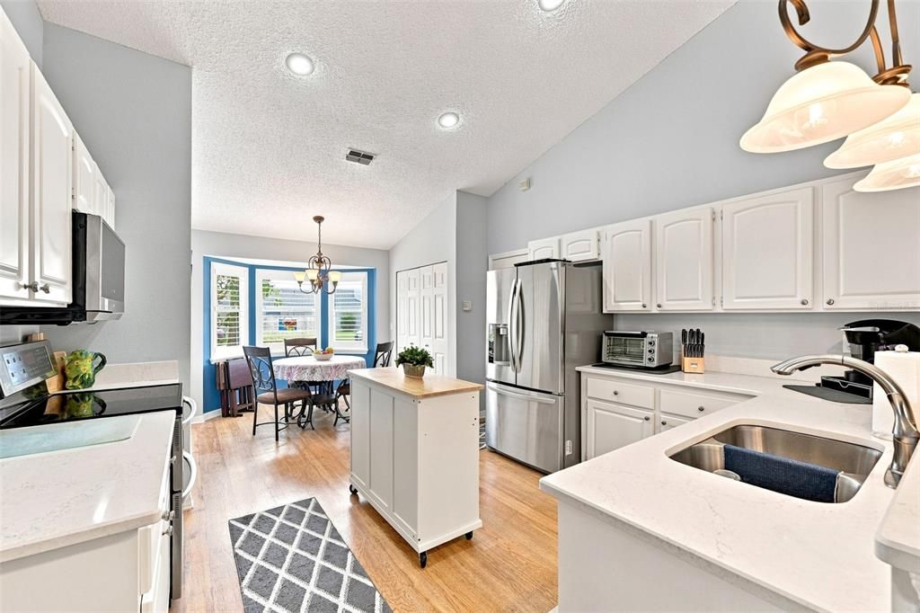 For Sale: $399,000 (4 beds, 2 baths, 1572 Square Feet)