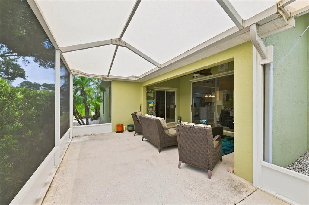 For Sale: $399,000 (4 beds, 2 baths, 1572 Square Feet)