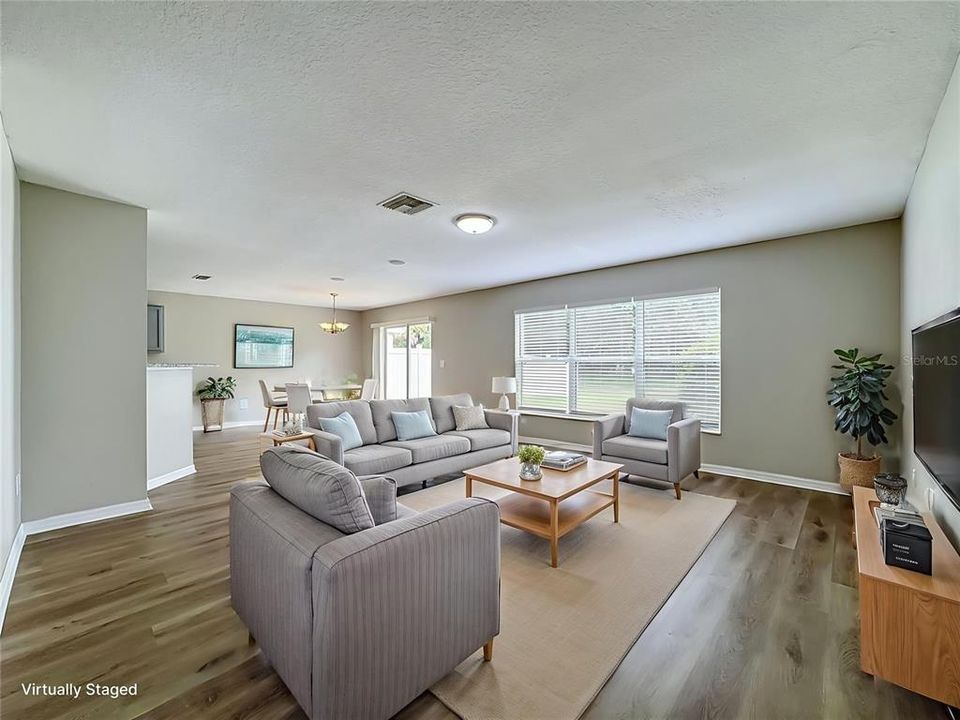 For Sale: $295,000 (3 beds, 2 baths, 1776 Square Feet)