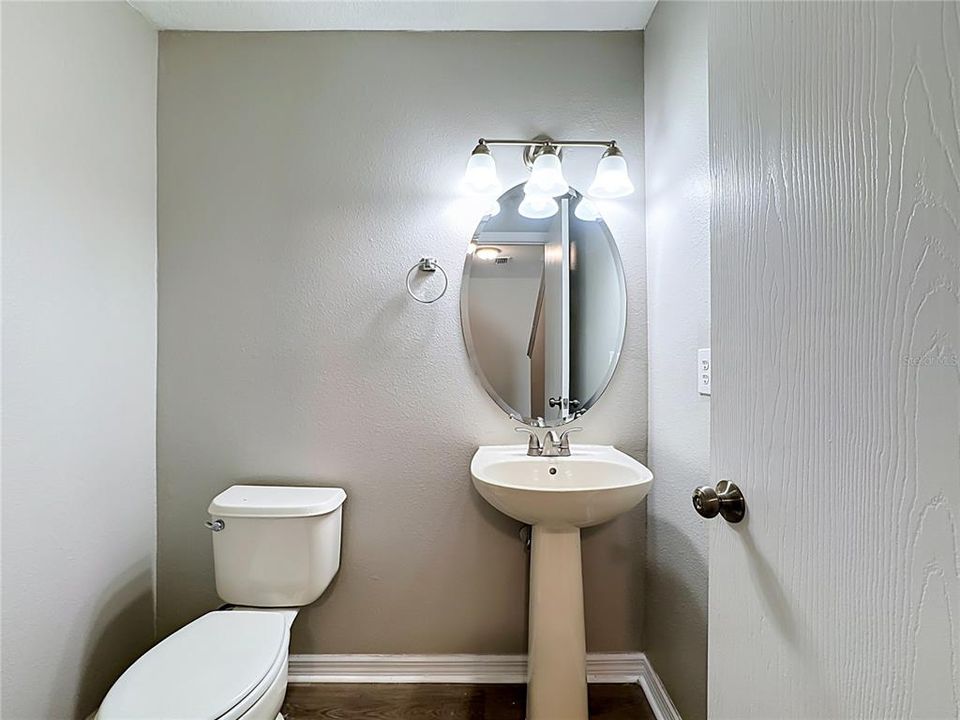 For Sale: $295,000 (3 beds, 2 baths, 1776 Square Feet)