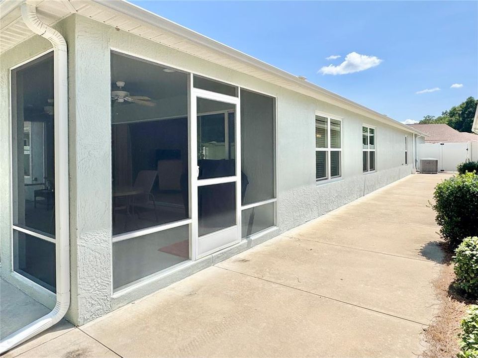 En Venta: $534,900 (3 camas, 2 baños, 1938 Pies cuadrados)