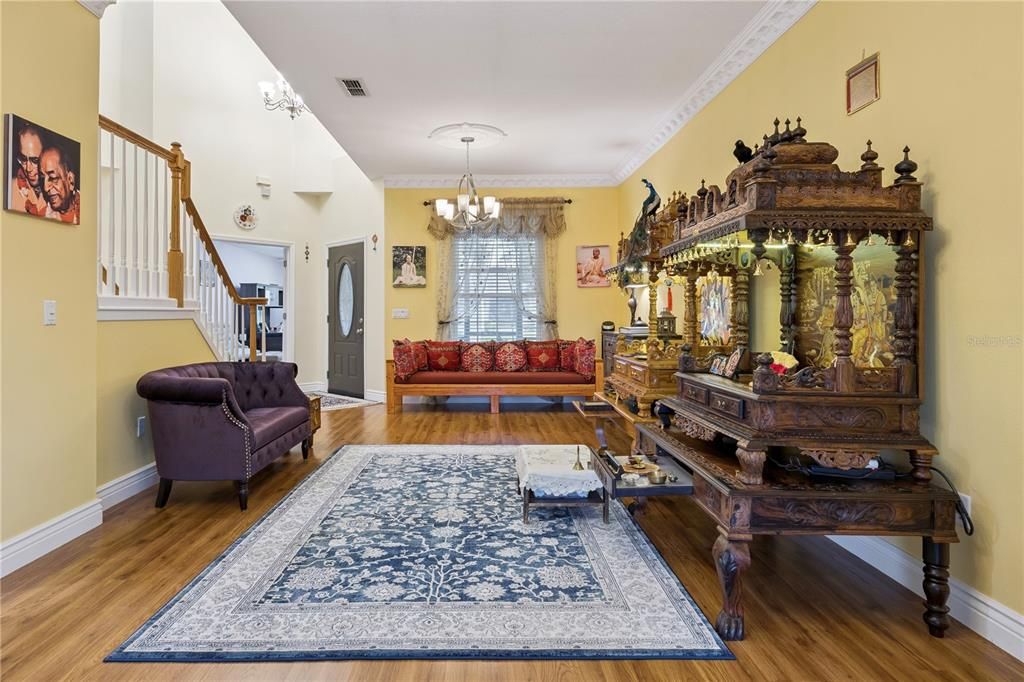 For Sale: $615,000 (4 beds, 2 baths, 2648 Square Feet)