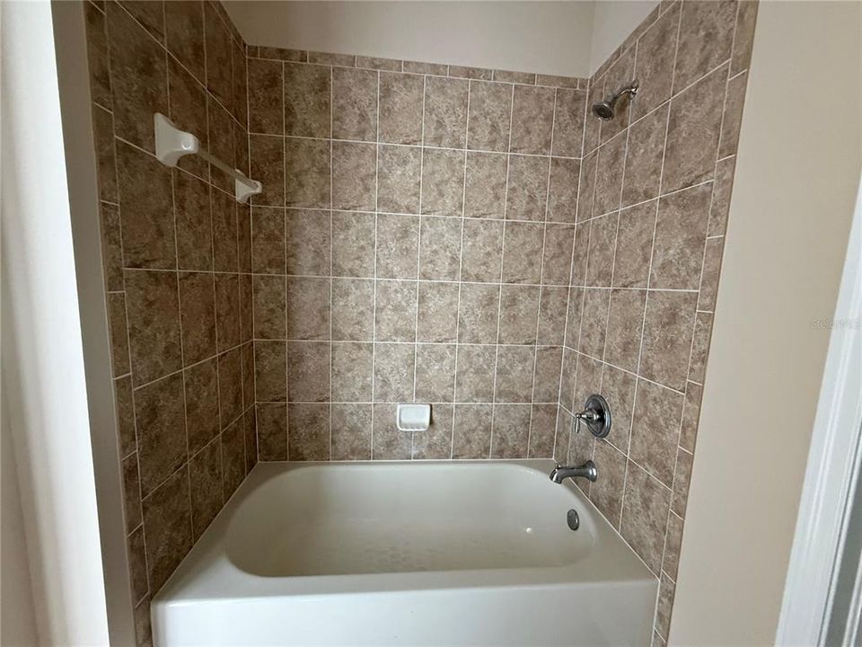 На продажу: $499,000 (4 спален, 3 ванн, 2577 Квадратных фут)