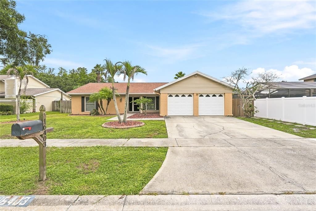 Active With Contract: $550,000 (4 beds, 2 baths, 2110 Square Feet)
