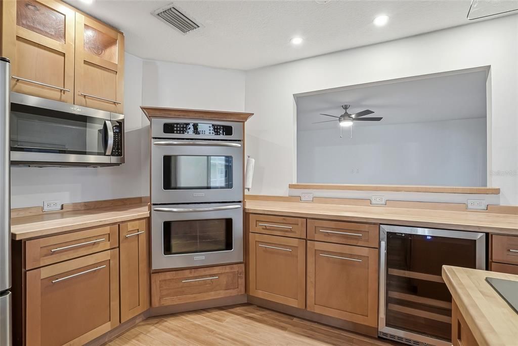 Active With Contract: $550,000 (4 beds, 2 baths, 2110 Square Feet)