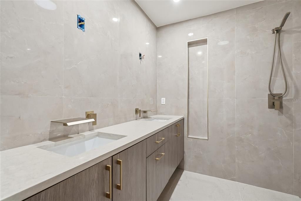 Active With Contract: $550,000 (4 beds, 2 baths, 2110 Square Feet)