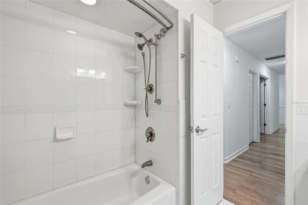 Active With Contract: $550,000 (4 beds, 2 baths, 2110 Square Feet)