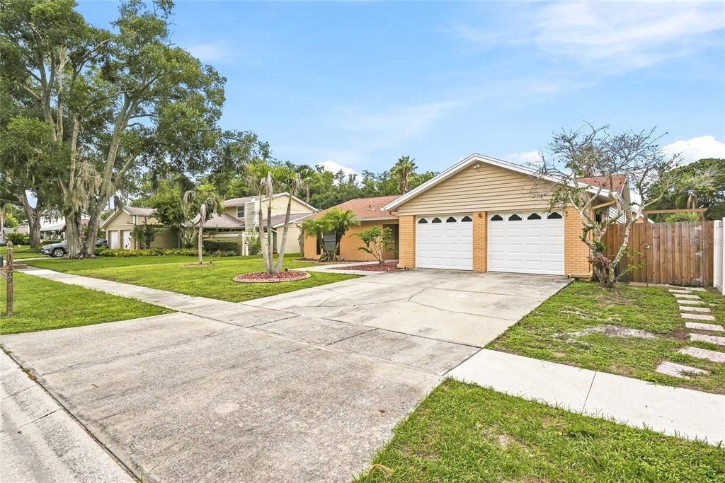 Active With Contract: $550,000 (4 beds, 2 baths, 2110 Square Feet)