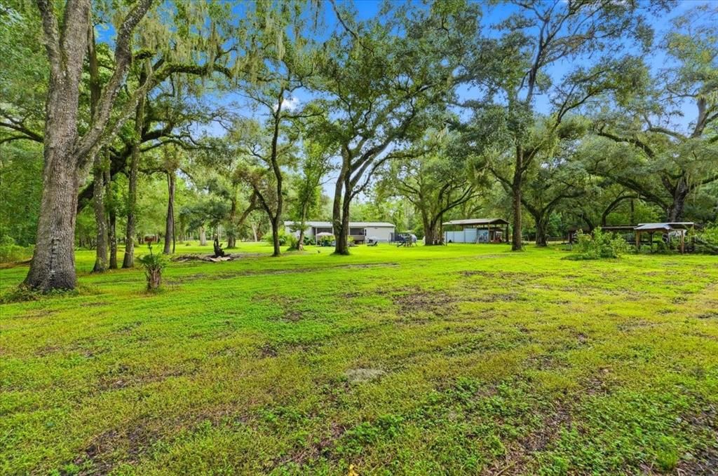 Activo con contrato: $599,999 (4 camas, 2 baños, 2280 Pies cuadrados)